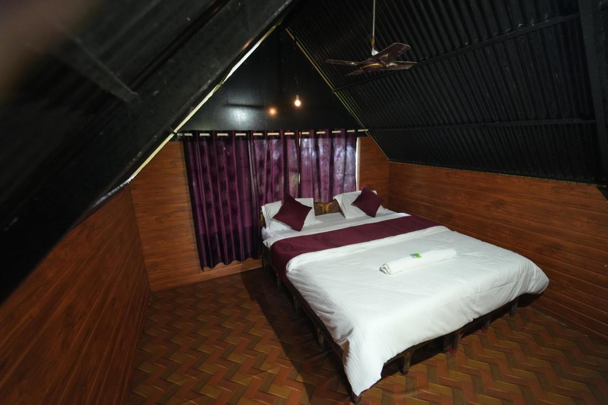 Regina Silva Camping & Nature Resort Paithalmala Esterno foto