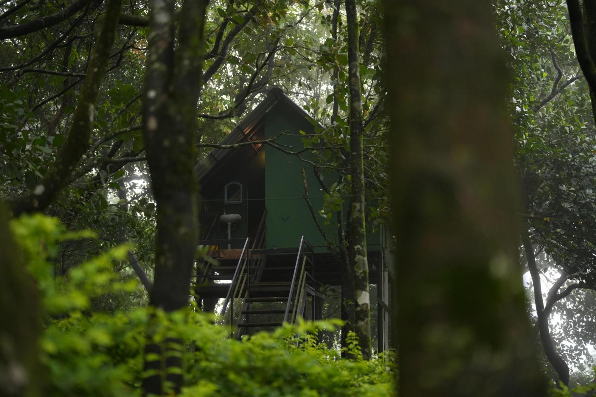 Regina Silva Camping & Nature Resort Paithalmala Esterno foto